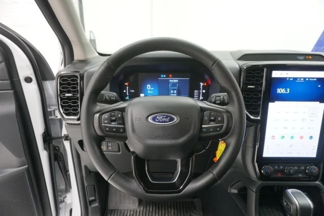 2025 Ford Ranger XLT - Photo 24