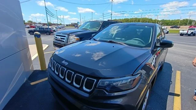 2022 Jeep Compass Sport's photo