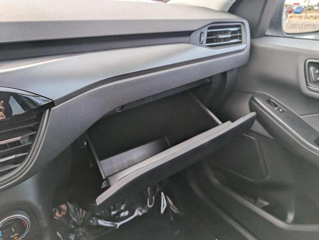 Used 2025 Silver Ford Active image 24