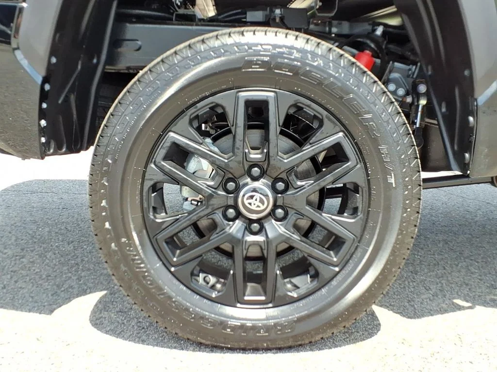 New 2026 Midnight Black Metallic Toyota SR5 image 9