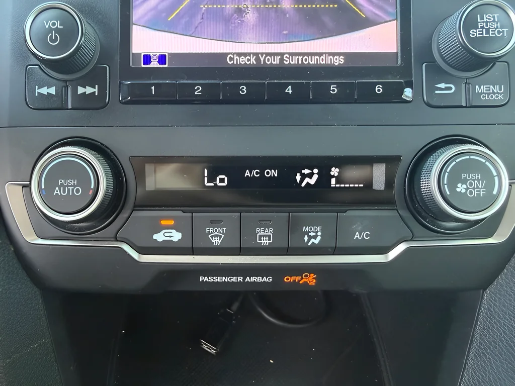 Certified Used 2019 Platinum White Pearl Honda LX image 27