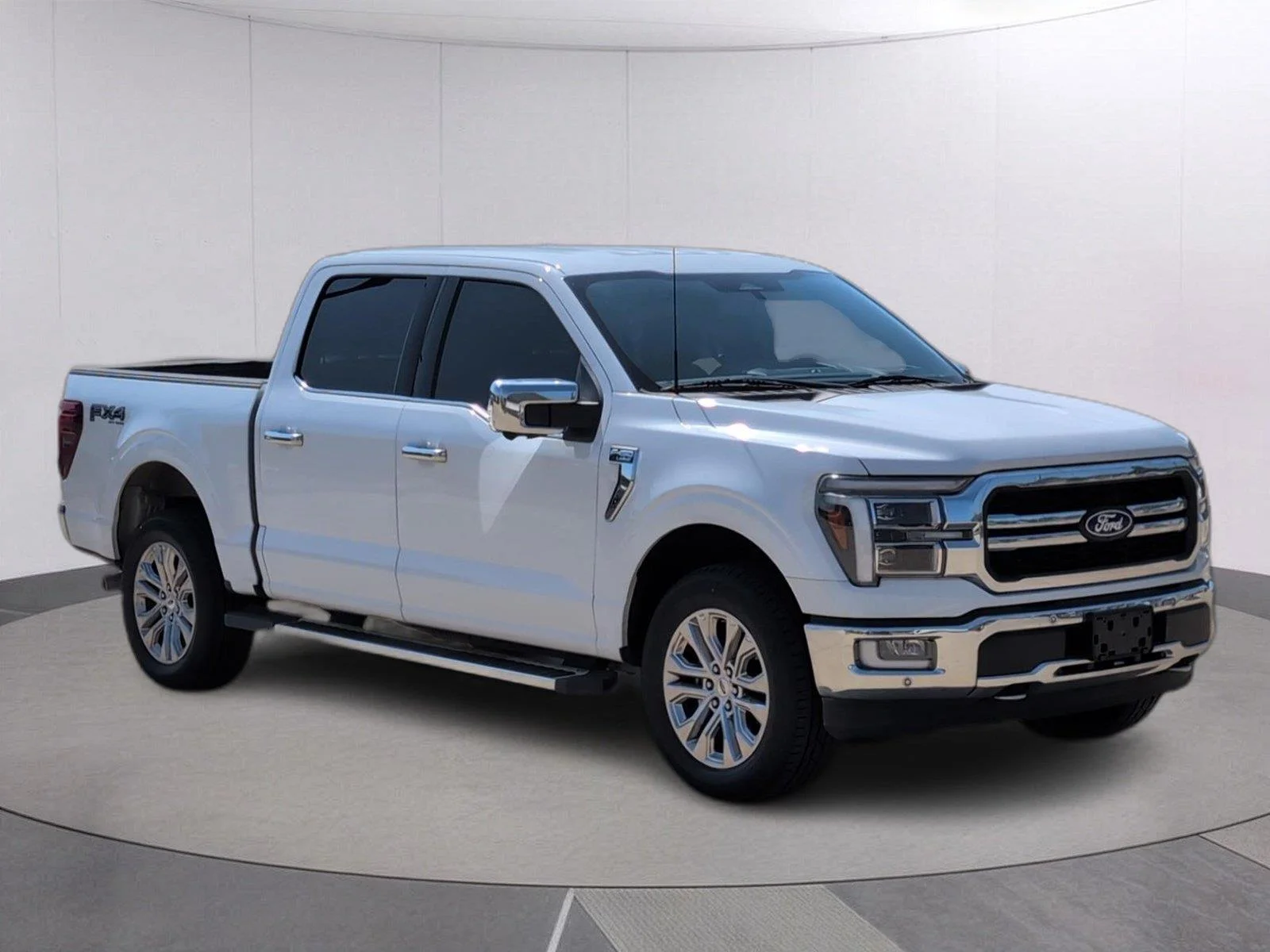 Used 2024 Oxford White Ford LARIAT image 9