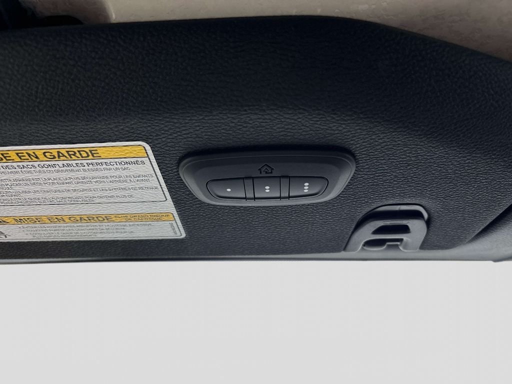 Used 2020 Gray Jeep Sport S image 27