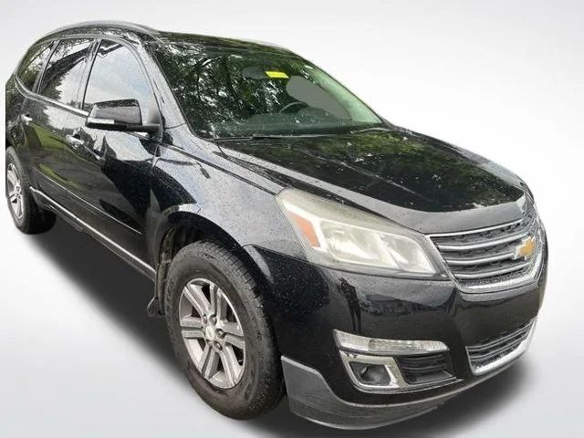 Used 2017 Black Chevrolet LT image 9