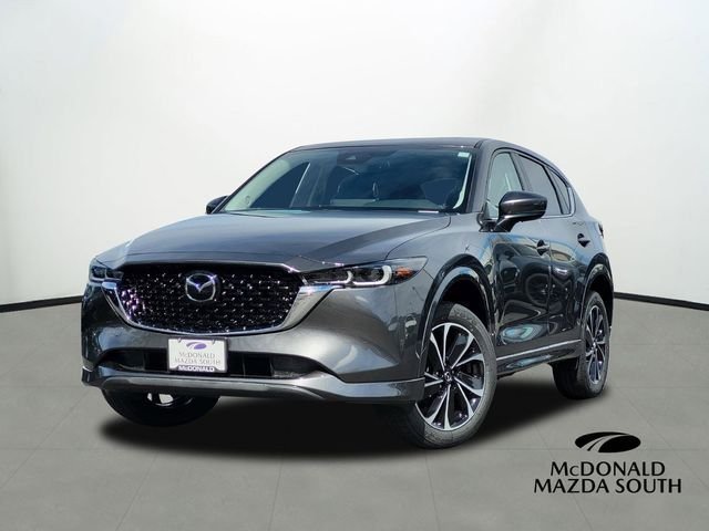 2025 Mazda CX-5 S Preferred package Auto AWD's photo