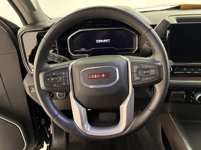 Certified Used 2025 Onyx Black GMC SLT image 22