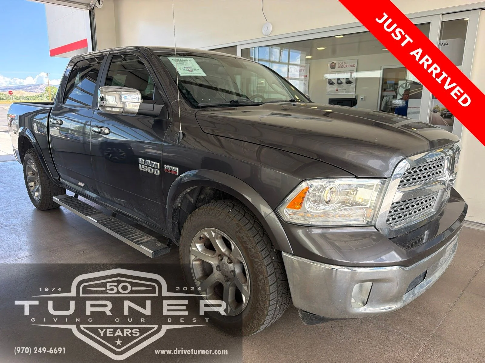 2018 RAM 1500 Laramie 4x4 Crew Cab 5'7's photo