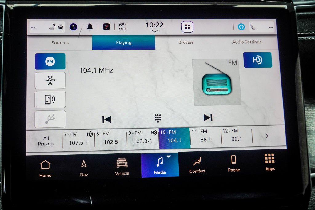 Used 2024 Black Jeep 4xe image 28