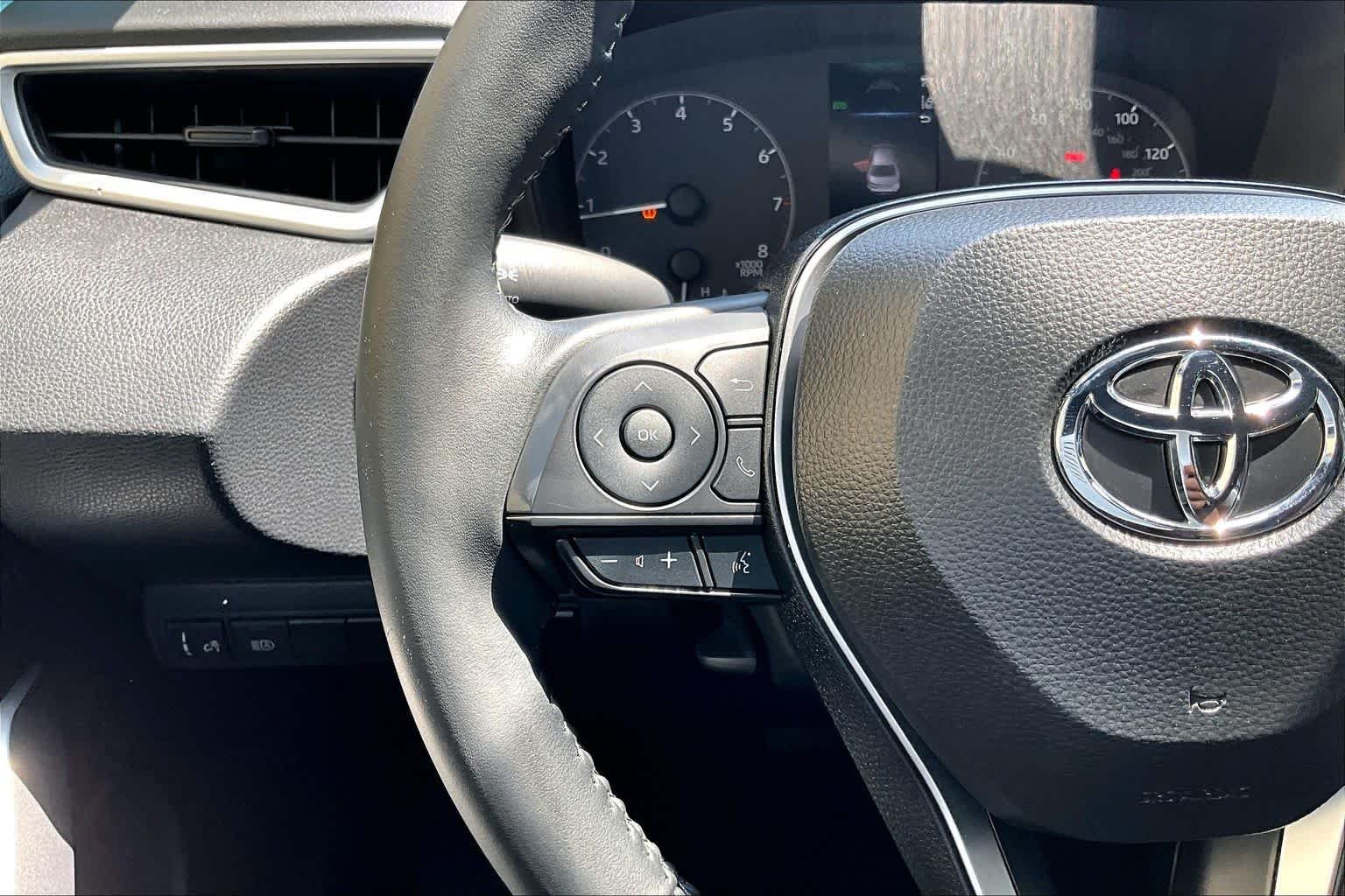 Used 2025 Blueprint Toyota SE image 24