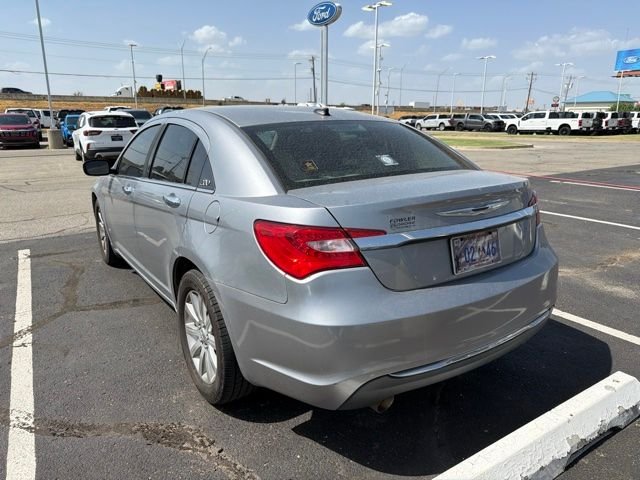 Used 2013 Silver Chrysler Limited image 2