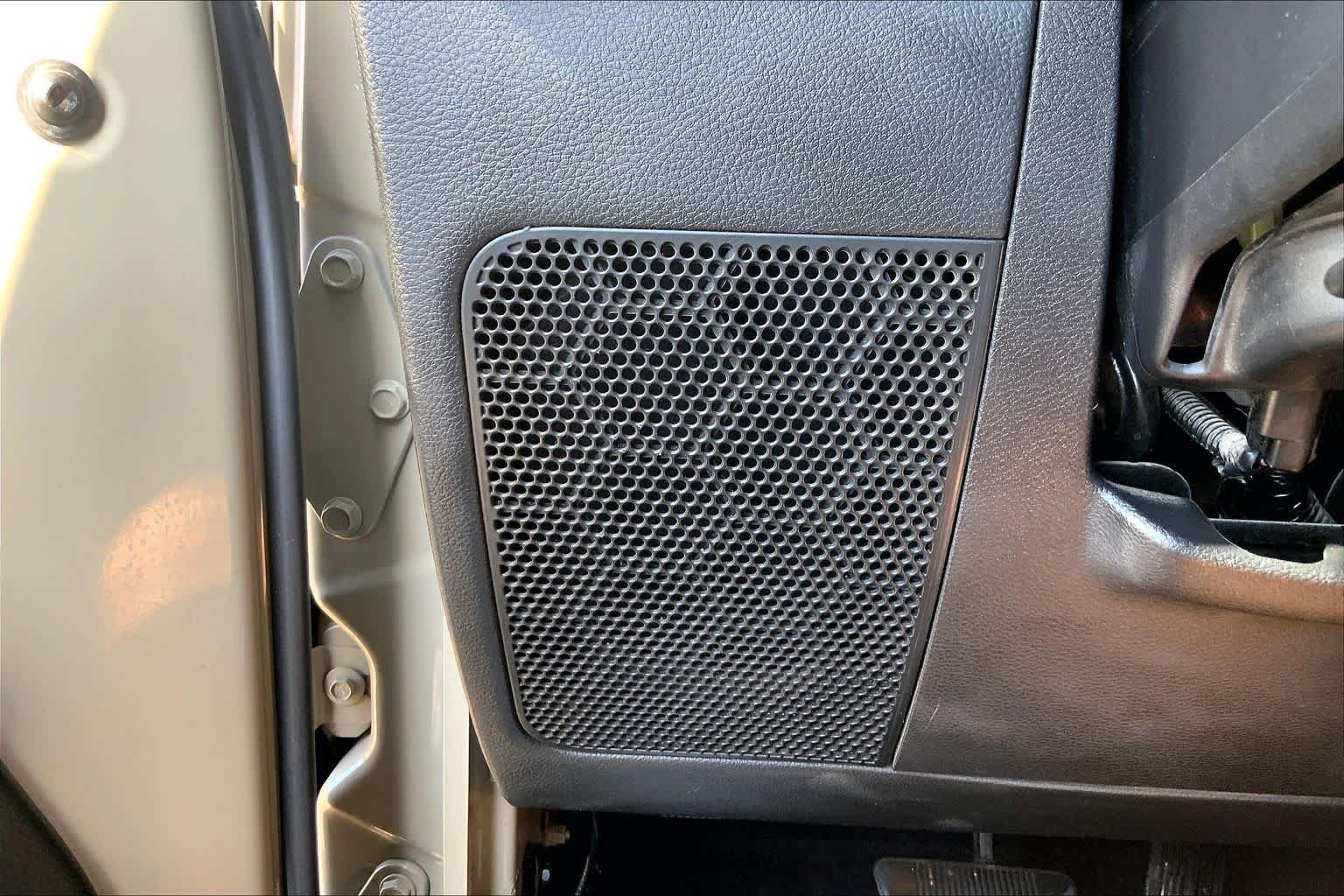 Certified Used 2017 Gobi Clearcoat Jeep Sport image 36