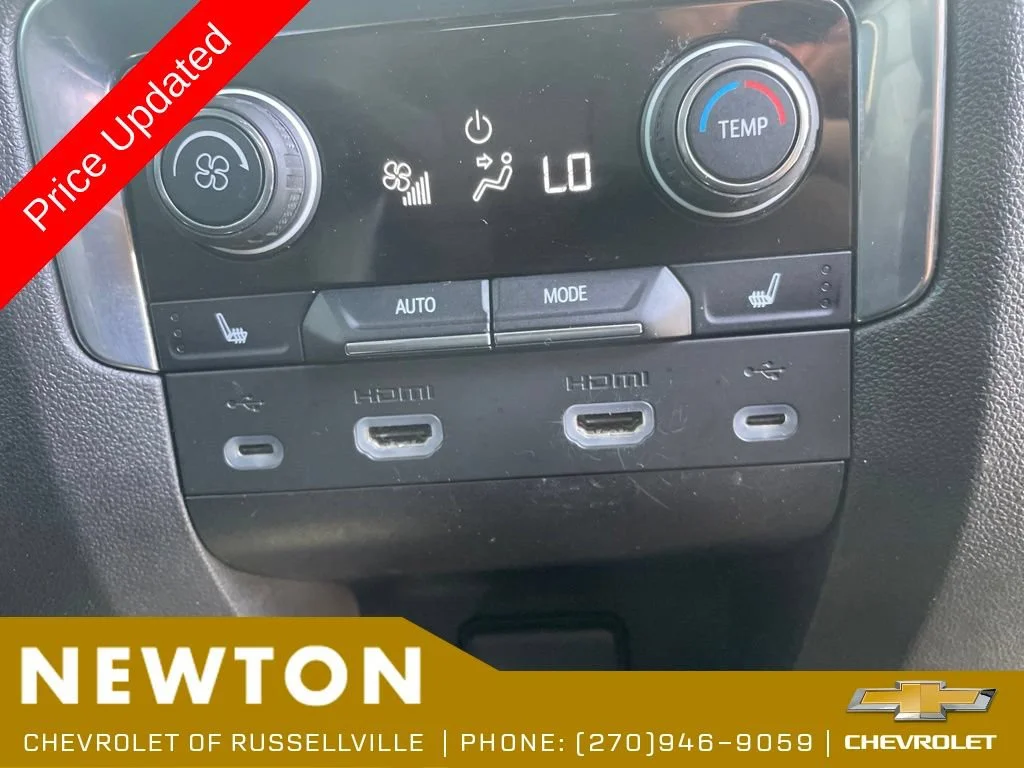 Used 2021 GRAYWOOD METALLIC Chevrolet High Country image 33