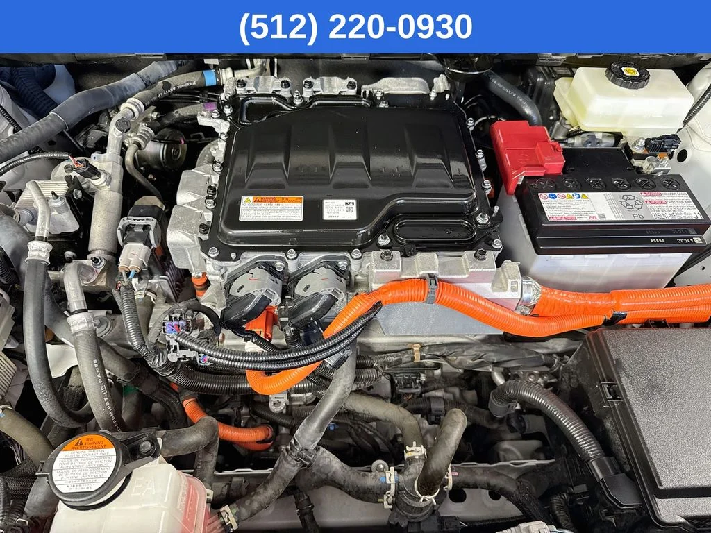 Used 2023 White Subaru Touring image 40