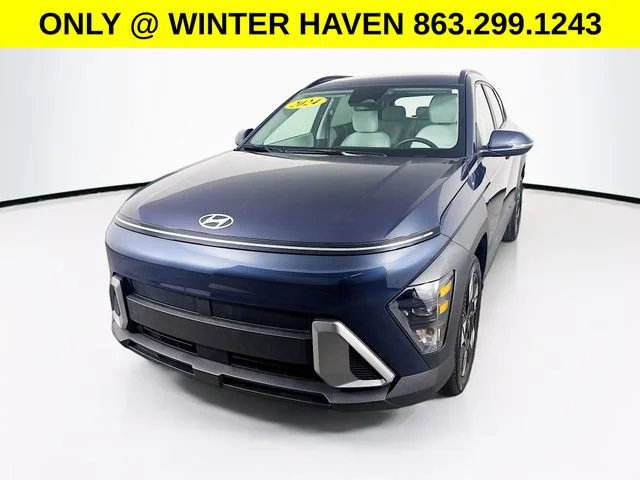 Used 2025 Blue Hyundai SEL image 3