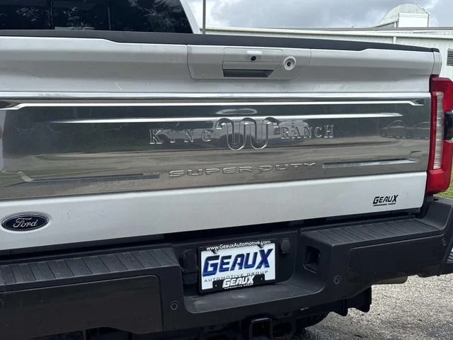 Used 2025 Bronze Ford King Ranch image 17