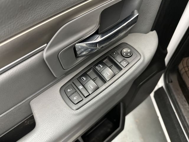 Used 2017 White Ram SLT image 18