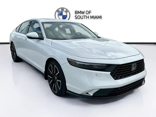 2026 Honda Accord Hybrid Touring's photo