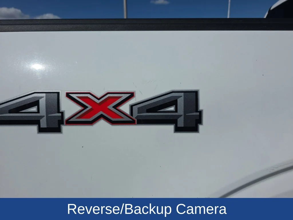 Used 2022 Oxford White Ford Lariat image 3