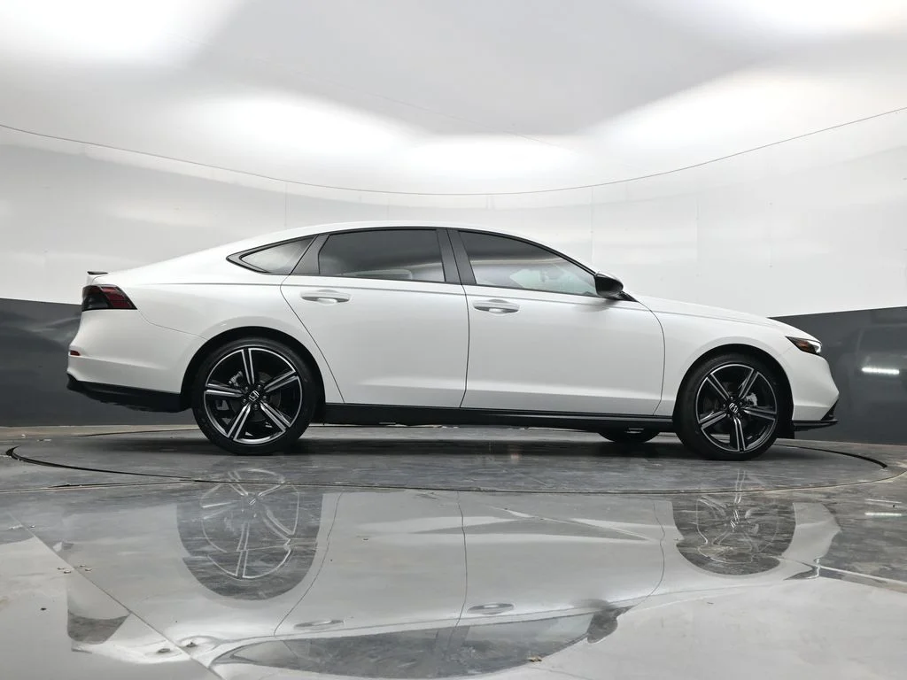 New 2026 Platinum White Pearl Honda Sport image 30