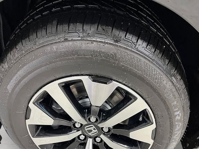 2026 Honda Odyssey EX-L - Photo 11