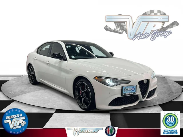 2022 Alfa Romeo Giulia Veloce