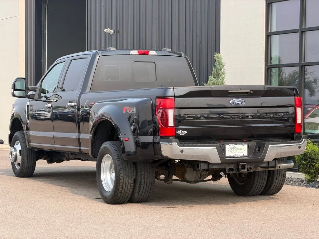 Used 2020 Black Ford Lariat image 3