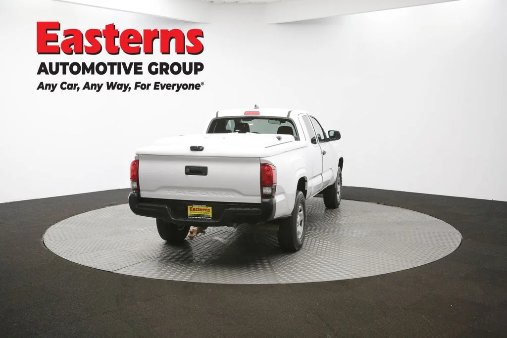 Used 2019 White Toyota SR image 35