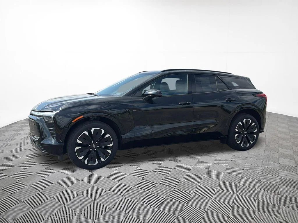 Used 2026 Chevrolet Blazer EV RS with VIN 3GNKD1RJ3TS111189 for sale in Hastings, MN