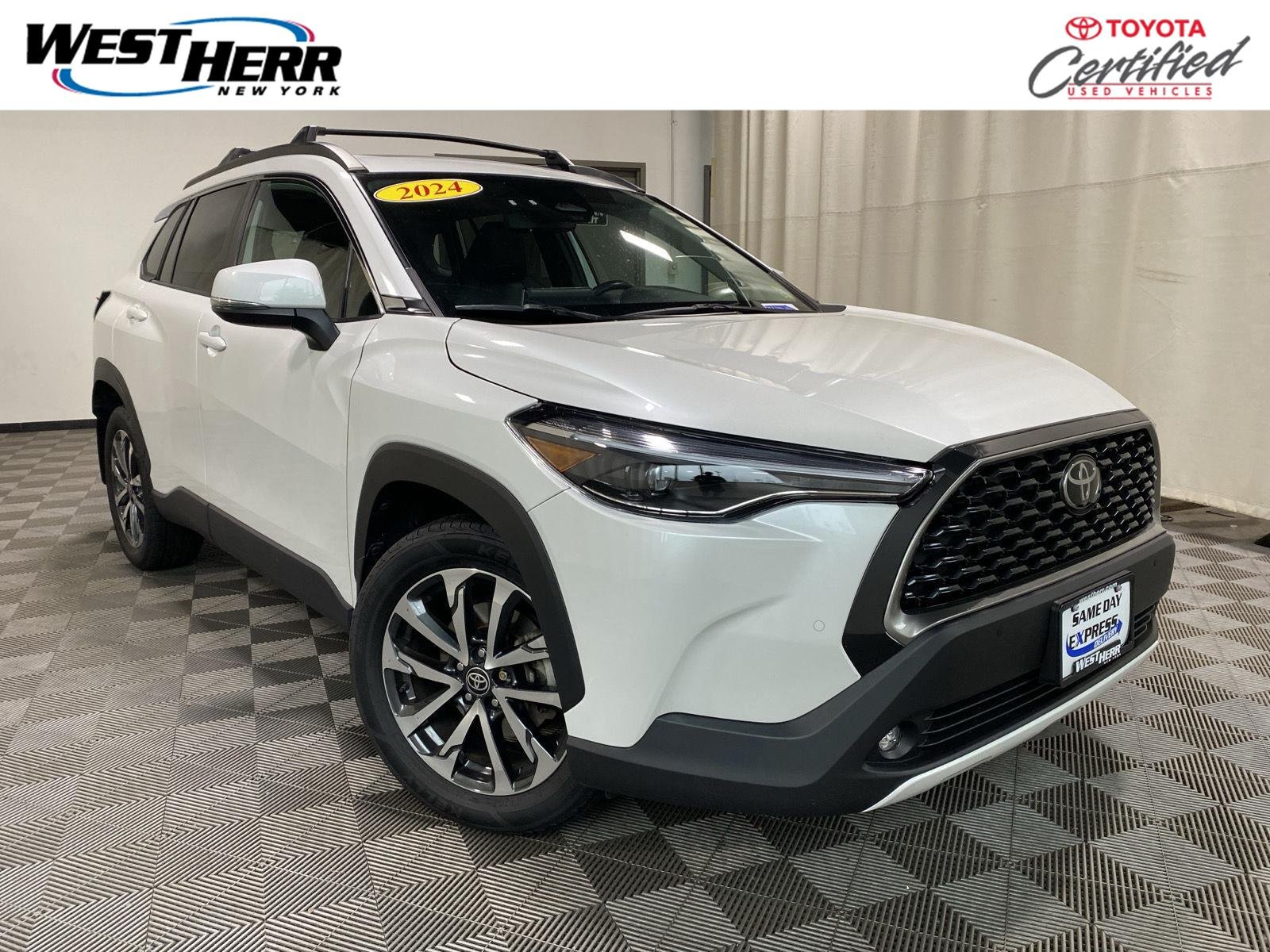 Certified Used 2024 Wind Chill Pearl Toyota XLE image 1