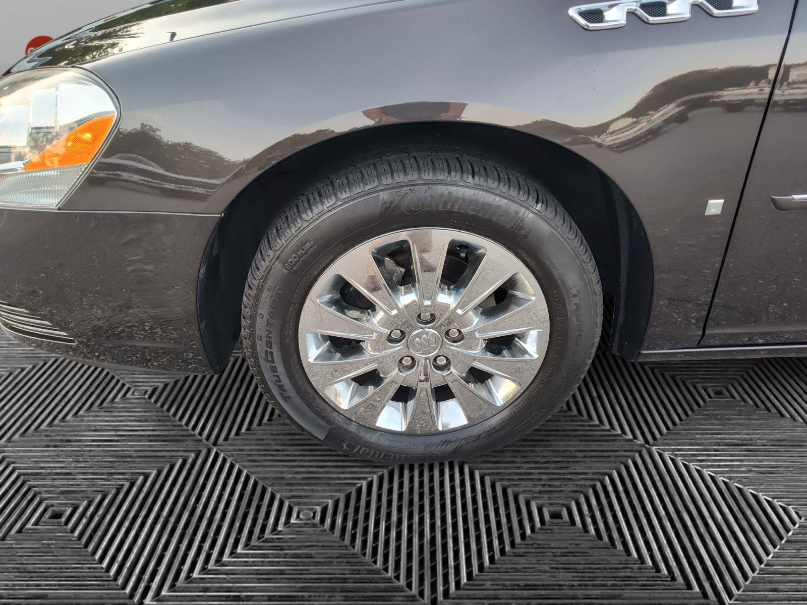 Used 2009 Dark Mocha Metallic Buick CXL Special Edition image 14