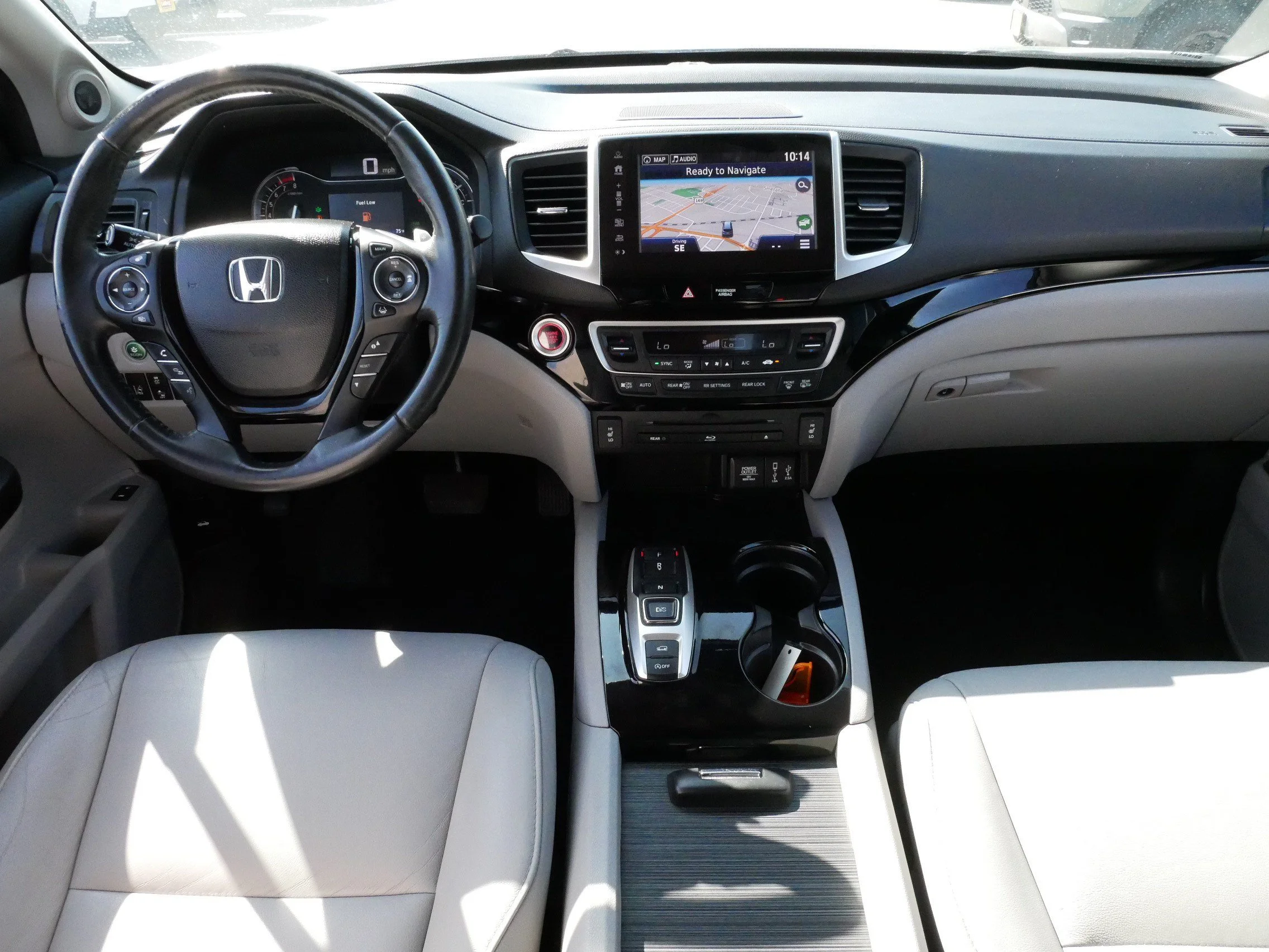 2017 Honda Pilot Touring - Photo 10