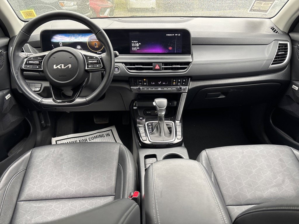 Used 2024 Gray Kia SX image 27