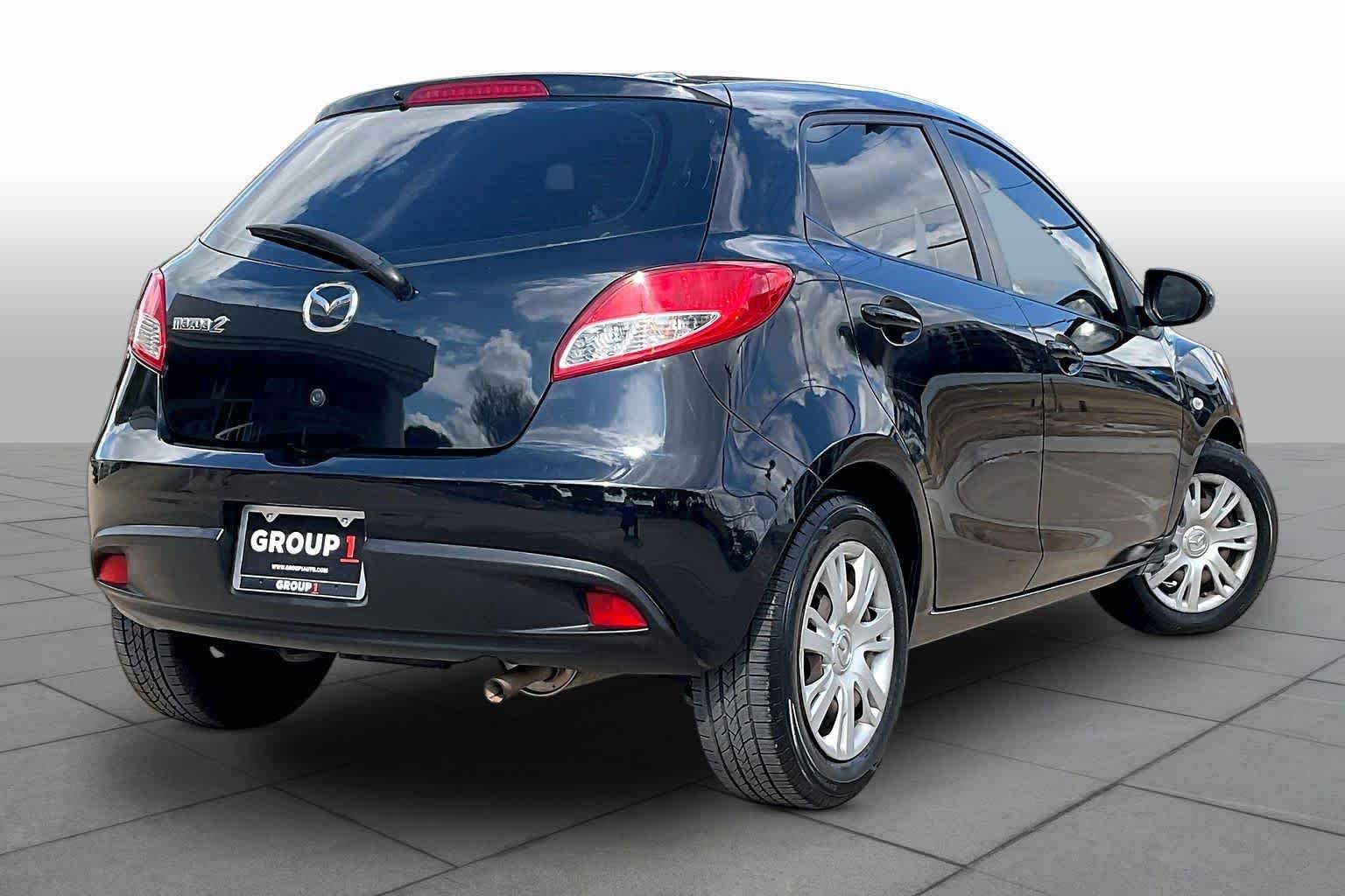 Used 2014 Jet Black Mazda Sport image 13