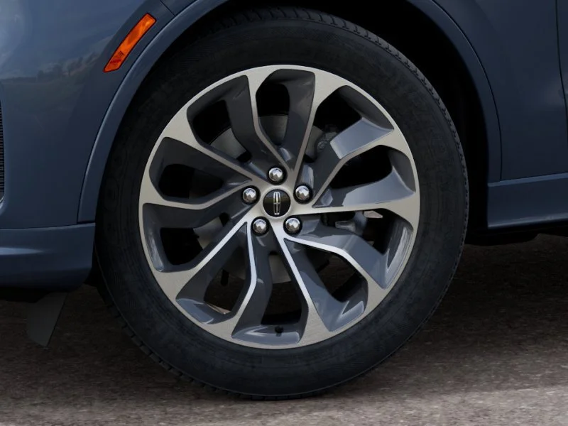 New 2027 Blue Lincoln Premiere image 20