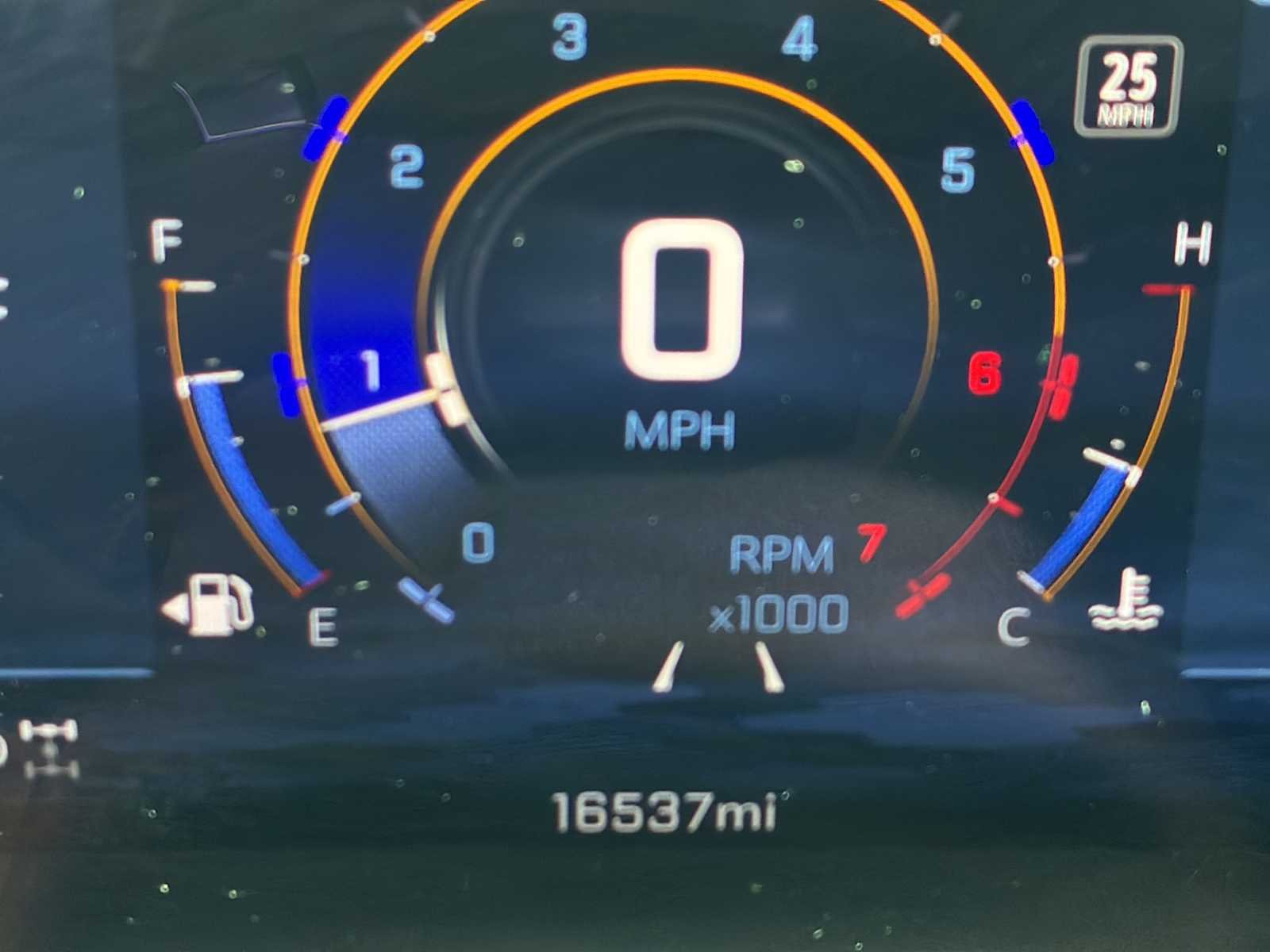 2025 Chevrolet Traverse High Country - Photo 12