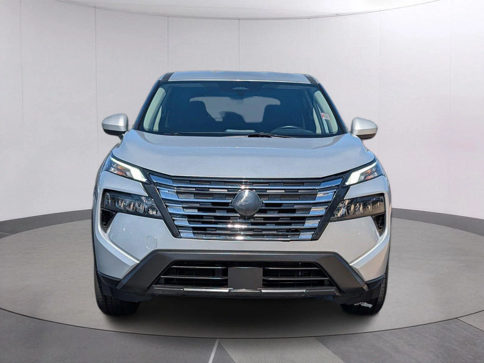 Used 2025 Brilliant Silver Metallic Nissan SV image 8