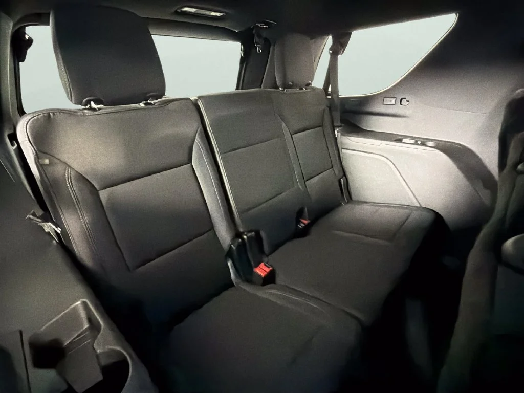 Used 2024 Sterling Gray Metallic Chevrolet LS image 32