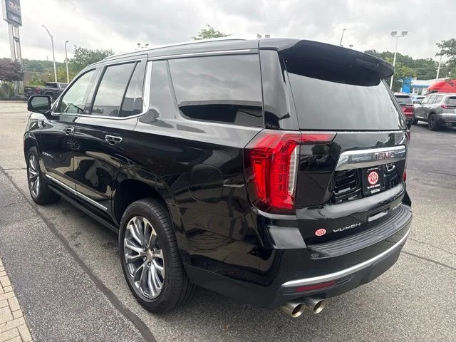 Used 2023 Black GMC Denali image 7