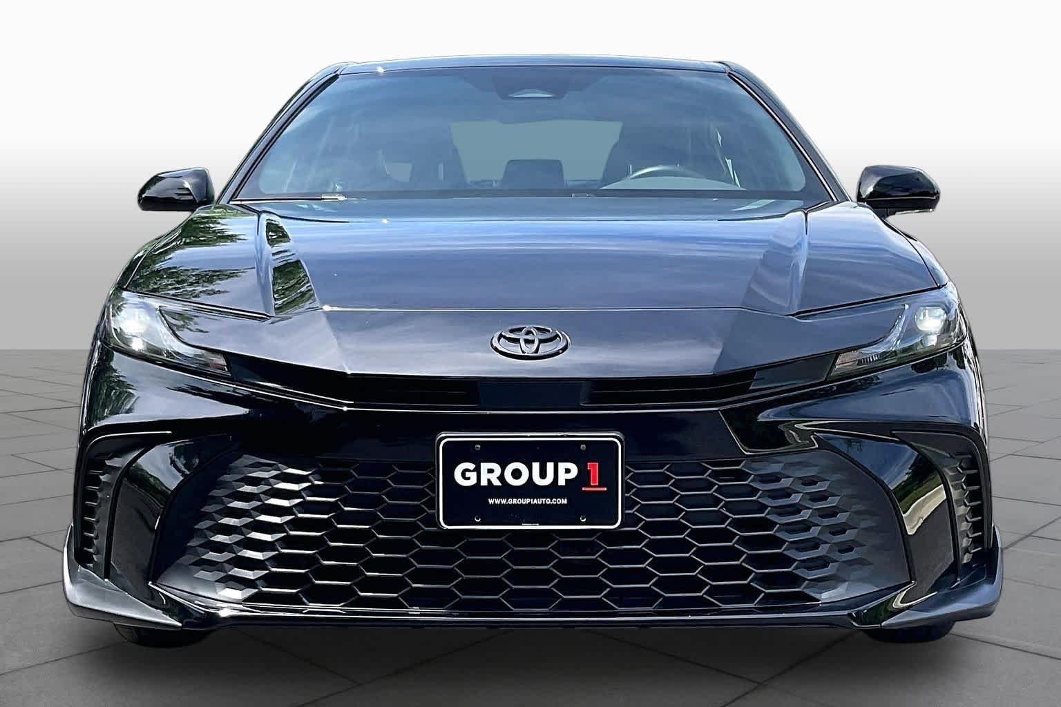 Used 2025 Midnight Black Metallic Toyota SE image 3