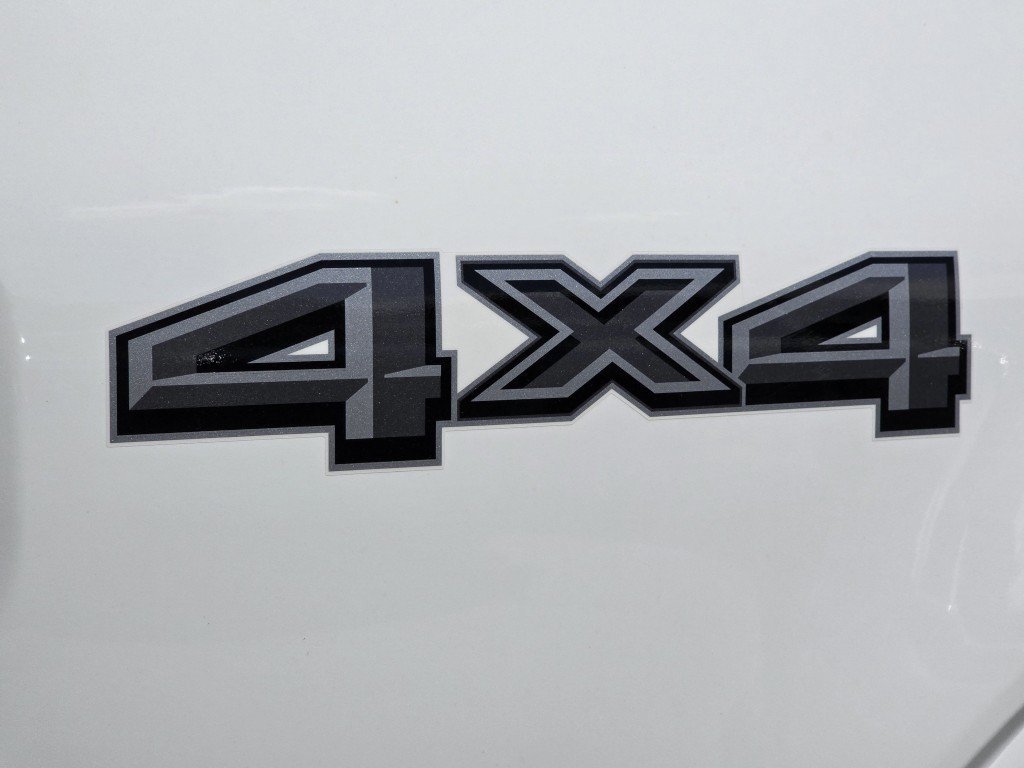 New 2026 Oxford White Ford XLT image 25