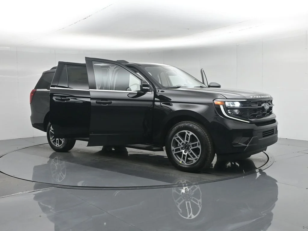New 2026 Agate Black Metallic Ford Active image 36