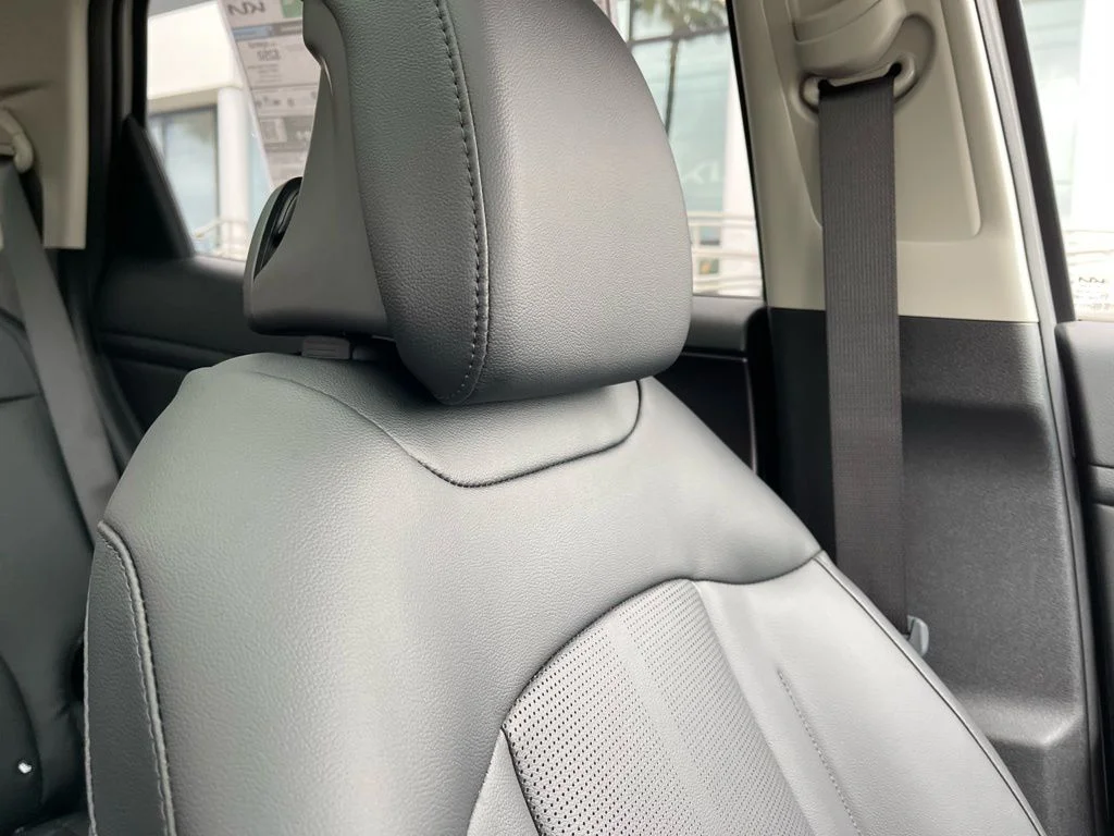 New 2026 Gray Kia EX image 26