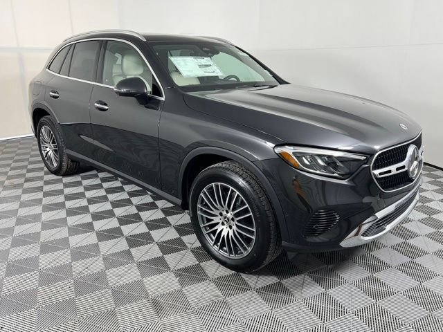 2026 Mercedes-Benz GLC GLC 300 4MATIC's photo