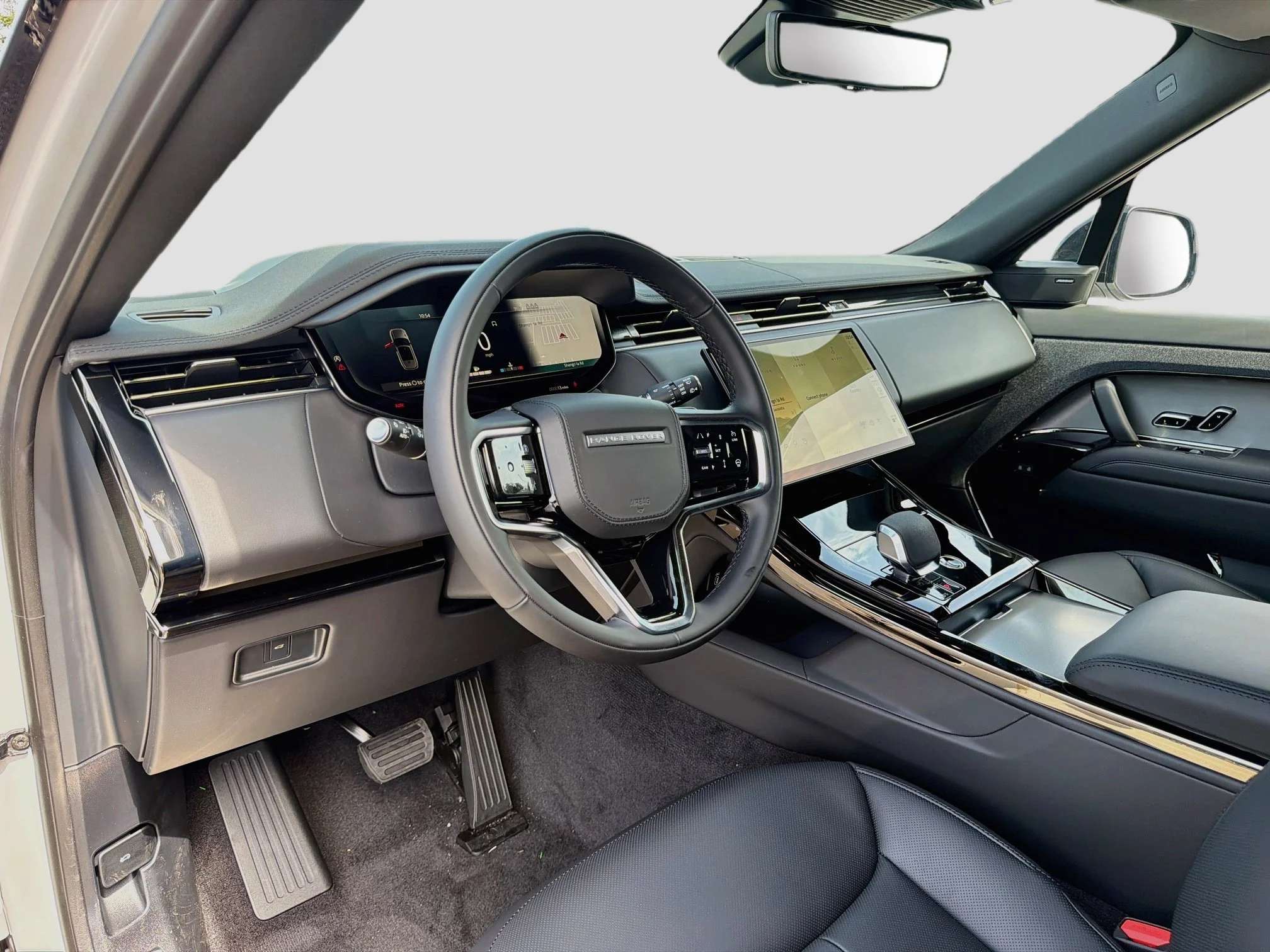 New 2026 Borasco Grey Land Rover SE image 27