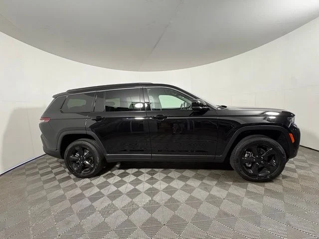 New 2026 Black Jeep Limited image 5