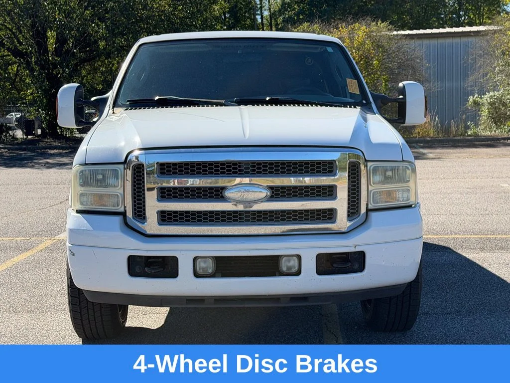 Used 2007  Ford XL image 9