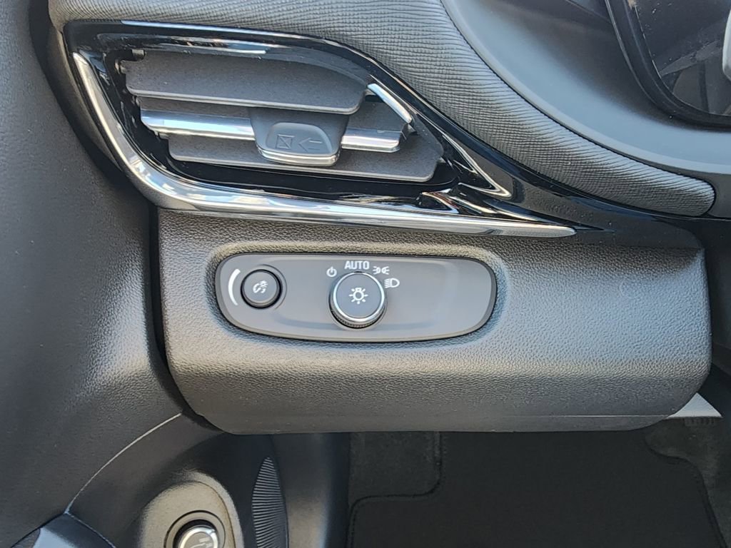 2026 Buick Envista Sport Touring - Photo 18
