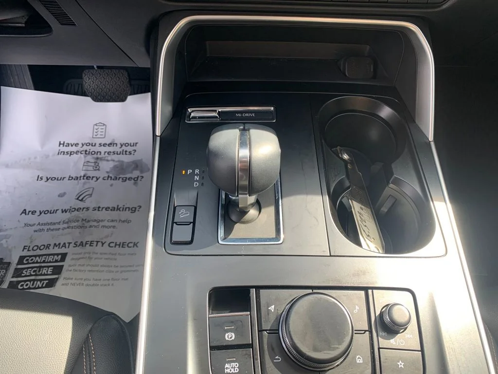 Used 2025 White Mazda 3.3 Turbo Select image 26