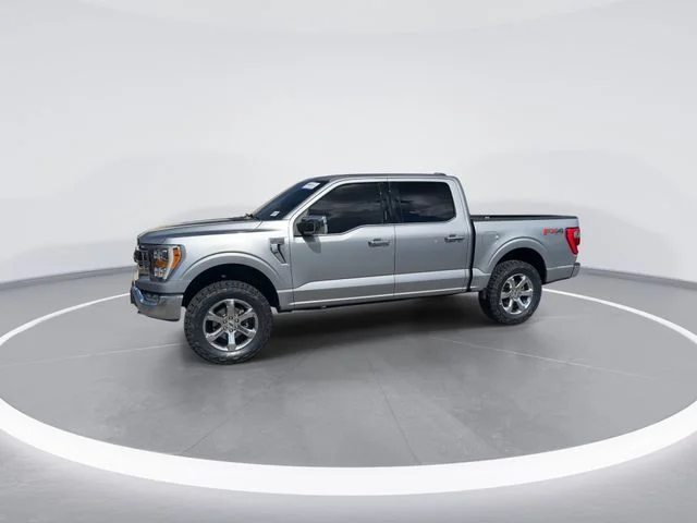 Used 2023 Silver Ford Lariat image 3