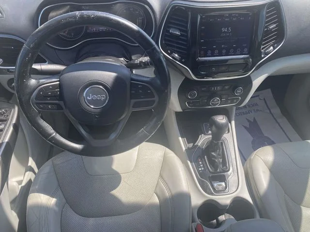 Used 2020 White Jeep Limited image 10